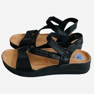 Baretraps Frolick Black Braided Strappy Wedge Sandals Womens Sz 7.5 Comfort NWOB